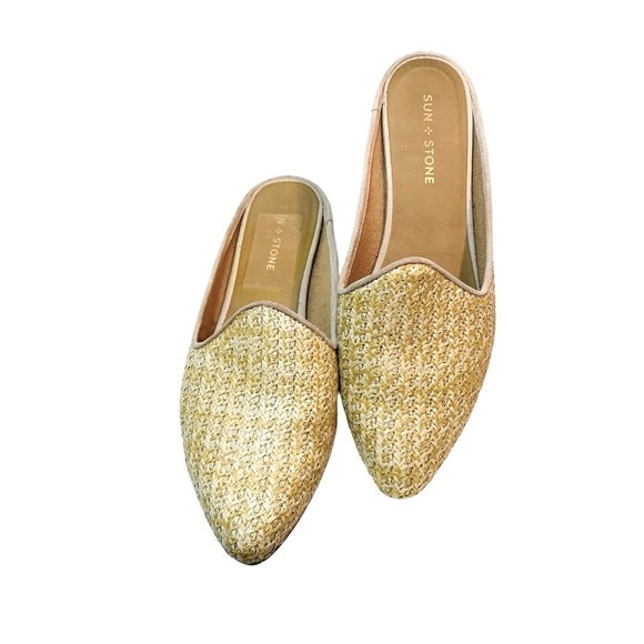 SUN + STONE Women's Gold Flat Shoes Sz-10 - Picture 1 of 6